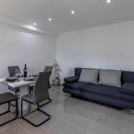 Apartman Iva Krivodol Exterior foto