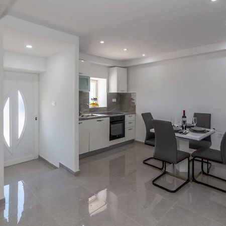 Apartman Iva Krivodol Exterior foto